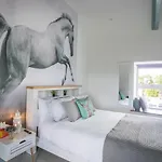 Curragh House Дом отдыха *