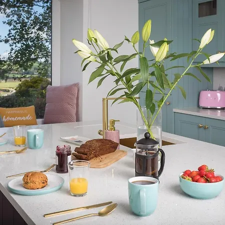 بيت للعطل Curragh House *